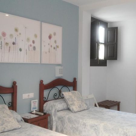 Hostal Azahar Cordoba Exterior photo